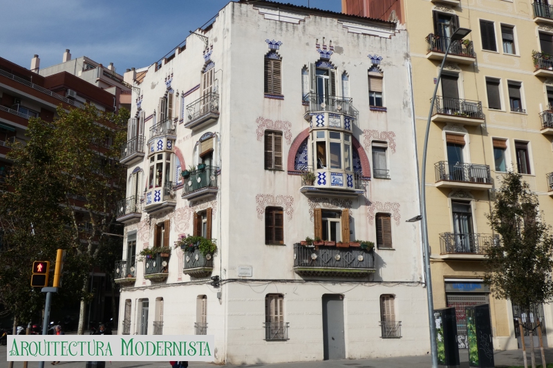Casa Delfí Sabadell - façana Meridiana