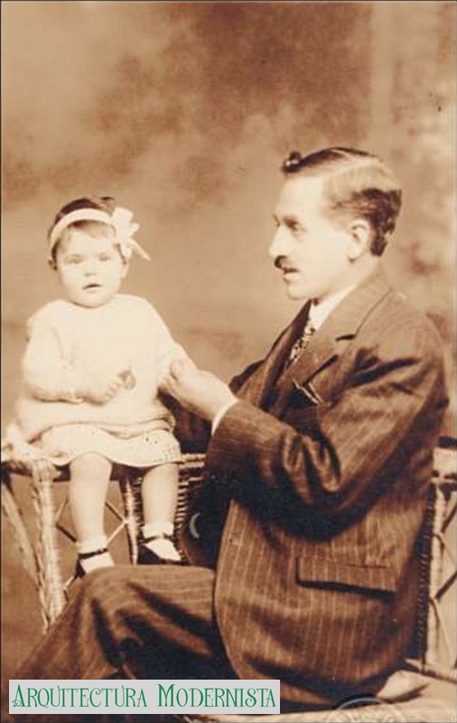L. Bou amb la seva néta, Carmina Pujol Bou