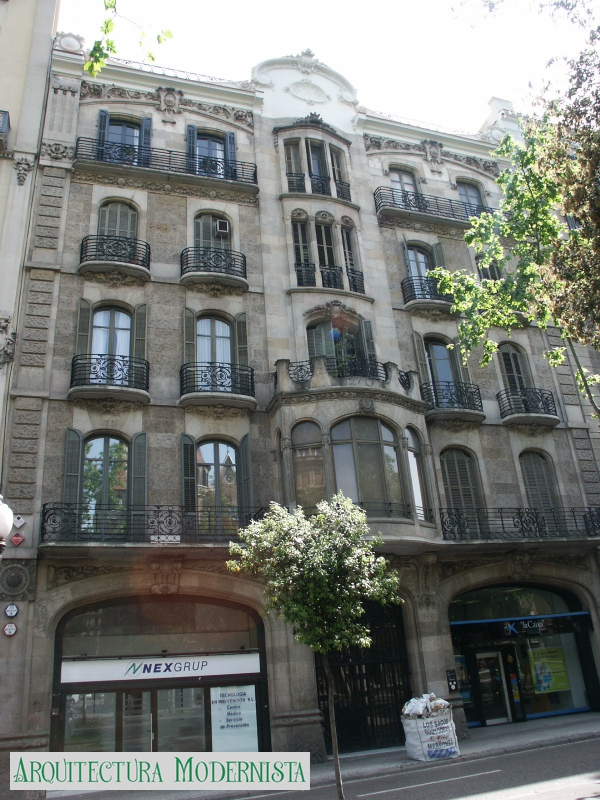 Casa Pilar de Bassols - façana a Diagonal