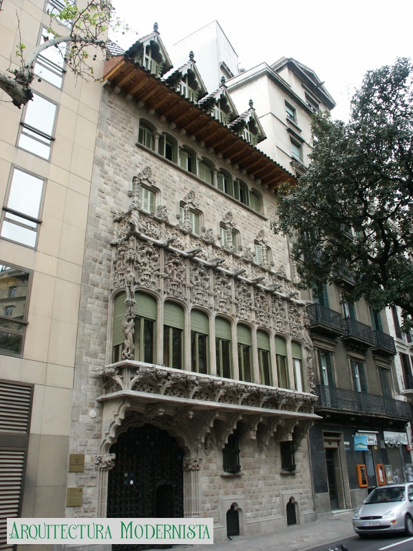 Palau Baró de Quadras - façana a Diagonal (Foto: Valentí Pons Toujouse) Palau Baró de Quadras - façana a Diagonal