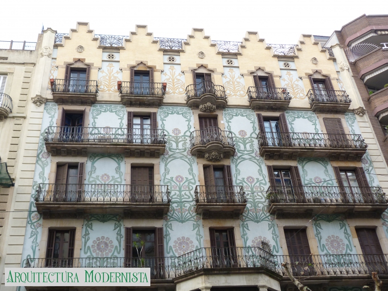 Casa Sahis - coronament
