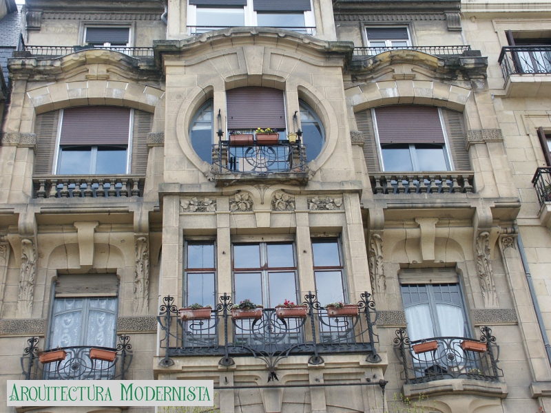 Casa Ramón Múgica - Gernikako A. (Foto: Valentí Pons Toujouse, 2004) Casa Ramón Múgica - Gernikako A.