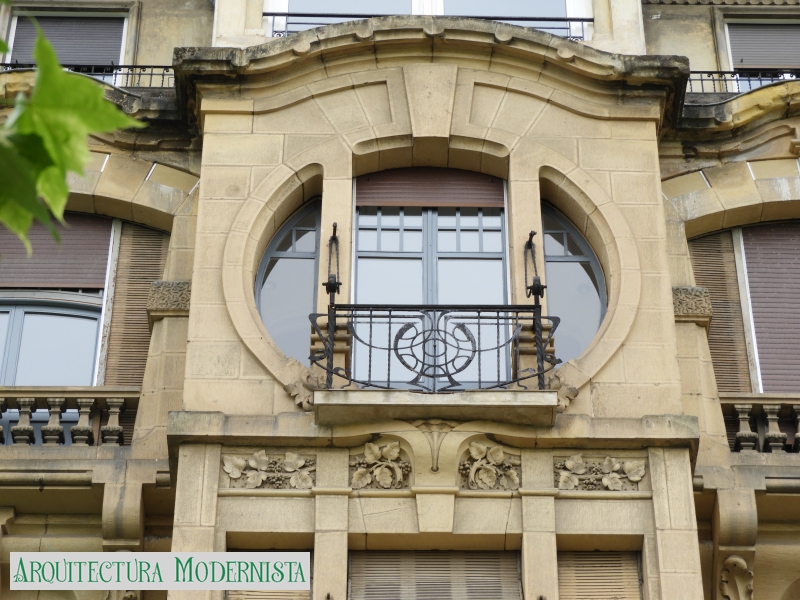 Casa Ramón Múgica - Gernikako A. (Foto: Valentí Pons Toujouse, 2019) Casa Ramón Múgica - Gernikako A.