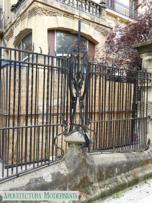 Casa Ramón Múgica - Gernikako A. (Foto: Valentí Pons Toujouse, 2019) Casa Ramón Múgica - Gernikako A.