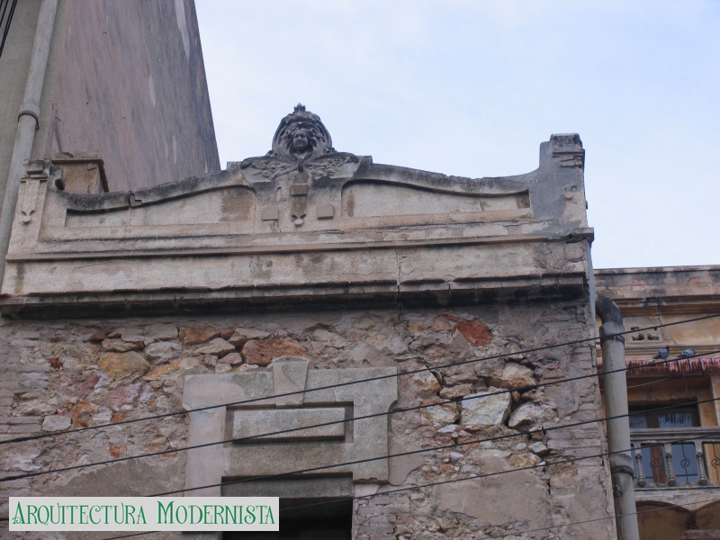 Genovesos, 13 -Tortosa-