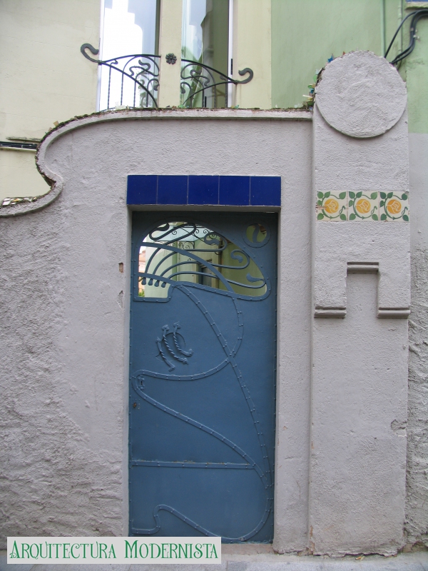 porta lateral (Foto: Valentí Pons Toujouse, 2016) porta lateral