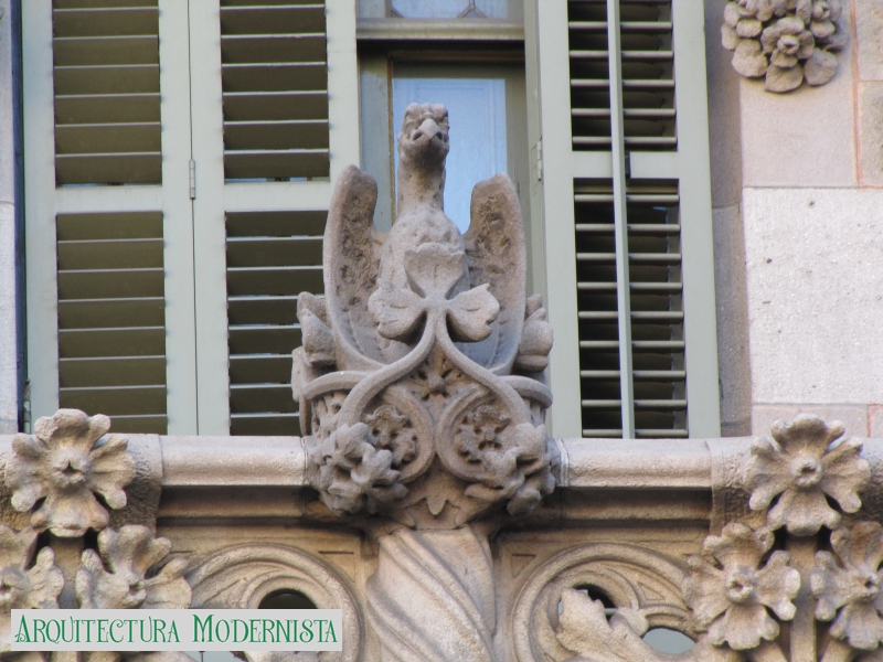 Palau Baró de Quadras - detall tribuna (Foto: Valentí Pons Toujouse, 2019) Palau Baró de Quadras - detall tribuna