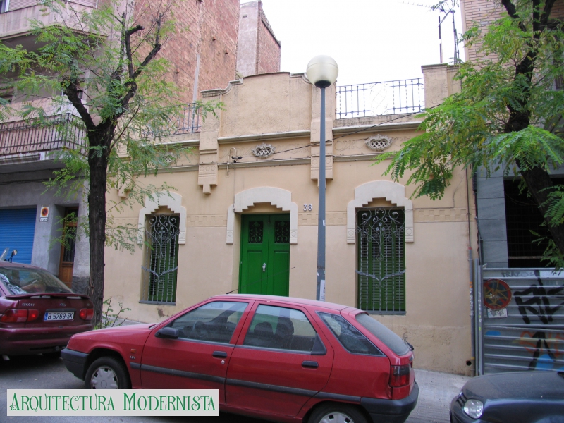 Casa Murt - Façana a Escornalbou