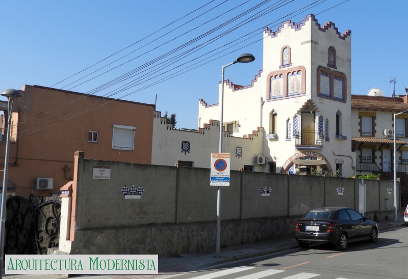Foto: Masia Castellcanigó del Vallès (Can Sabadell)
