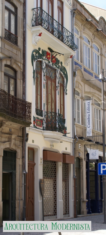 Casa Henriques Coimbra - façana a Candido Reis