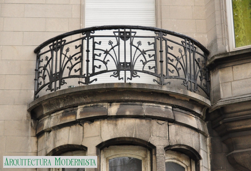 (Foto: © SPRB-DMS;https://monument.heritage.brussels/fr/Woluwe-Saint-Lambert/Boulevard_Brand_Whitlock/14/21055, 2011)