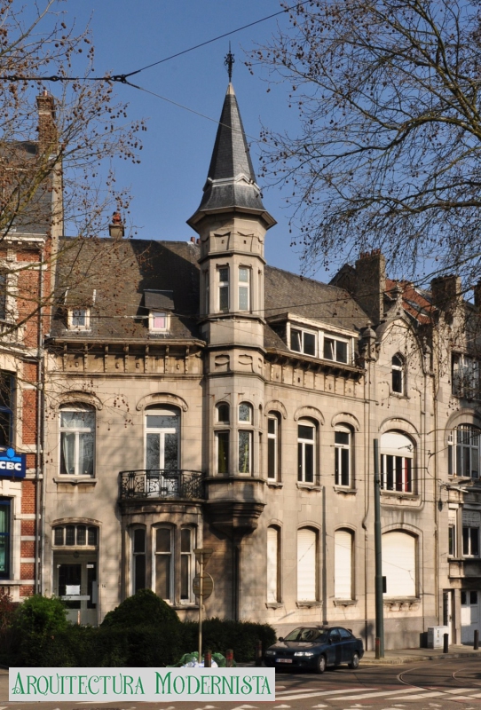 (Foto: © SPRB-DMS;https://monument.heritage.brussels/fr/Woluwe-Saint-Lambert/Boulevard_Brand_Whitlock/14/21055, 2011)
