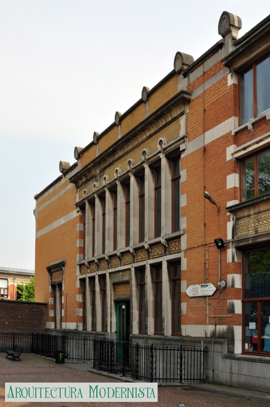 (Foto: © SPRB-DMS; https://monument.heritage.brussels/fr/Schaerbeek/Avenue_de_Roodebeek/59/20942, 2011)
