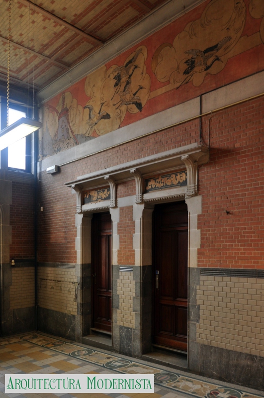 (Foto: © SPRB-DMS; https://monument.heritage.brussels/fr/Schaerbeek/Avenue_de_Roodebeek/59/20942, 2011)
