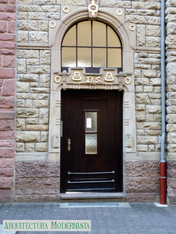 (Foto: Pbe; https://web1.karlsruhe.de/;, 2012)