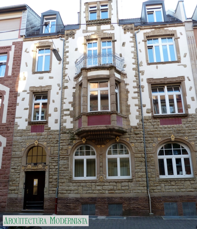 (Foto: Pbe; https://web1.karlsruhe.de/;, 2012)