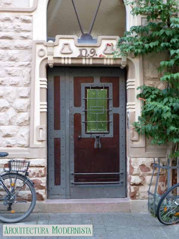 (Foto: Pbe; https://web1.karlsruhe.de/;, 2012)