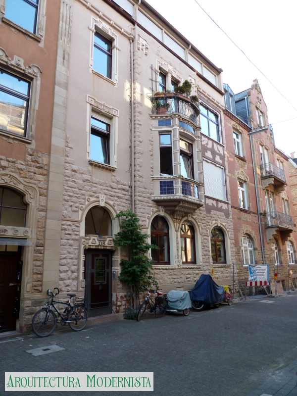 (Foto: Pbe; https://web1.karlsruhe.de/;, 2012)