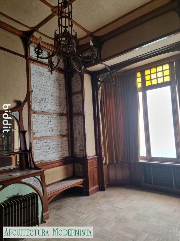 (Foto: https://www.biddit.be/fr/catalog/detail/216071)