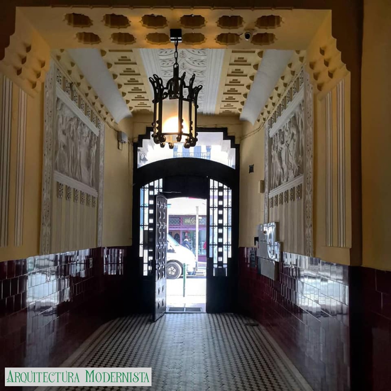 (Foto: Buildings Tell Tales -Facebook-, 2021)