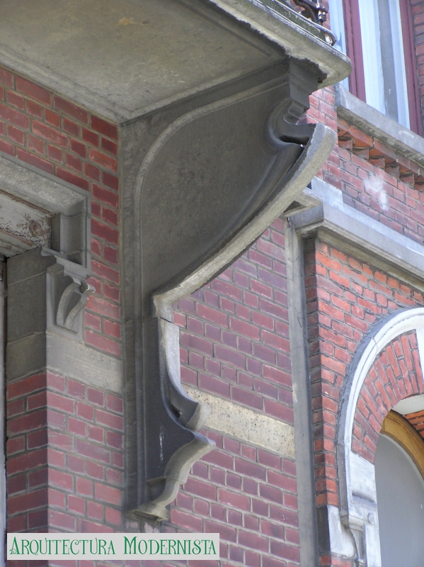 (Foto: © SPRB-DMS; https://monument.heritage.brussels/fr/Bruxelles_Extension_Est/Rue_Veronese/73/18419, 2008)