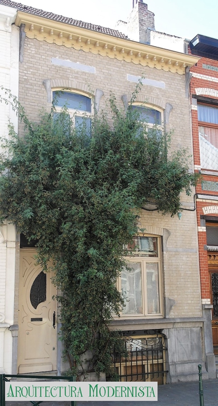 (Foto: © SPRB-DMS; https://monument.heritage.brussels/fr/Anderlecht/Rue_du_Greffe/22/36277, 2015)