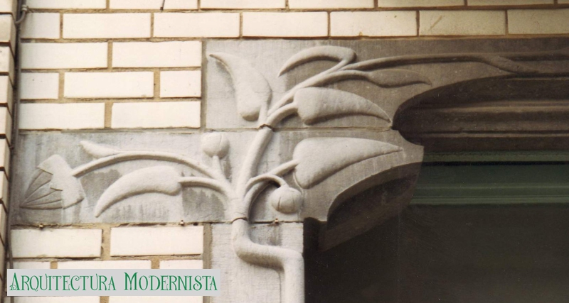 (Foto: © SPRB-DMS; https://monument.heritage.brussels/fr/Etterbeek/Rue_Philippe_Baucq/121/15205, 1993)