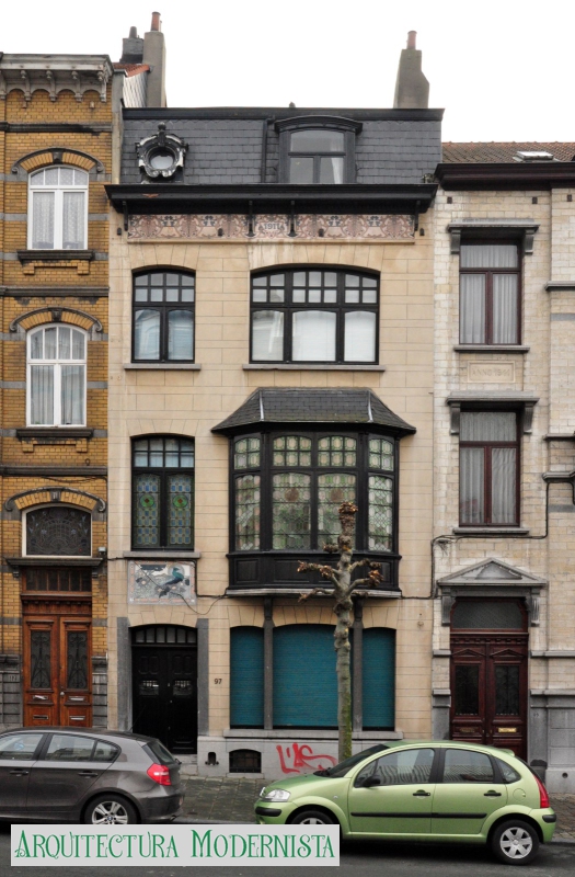 (Foto: © SPRB-DMS;https://monument.heritage.brussels/fr/Schaerbeek/Avenue_Emile_Verhaeren/97/22260, 2012)
