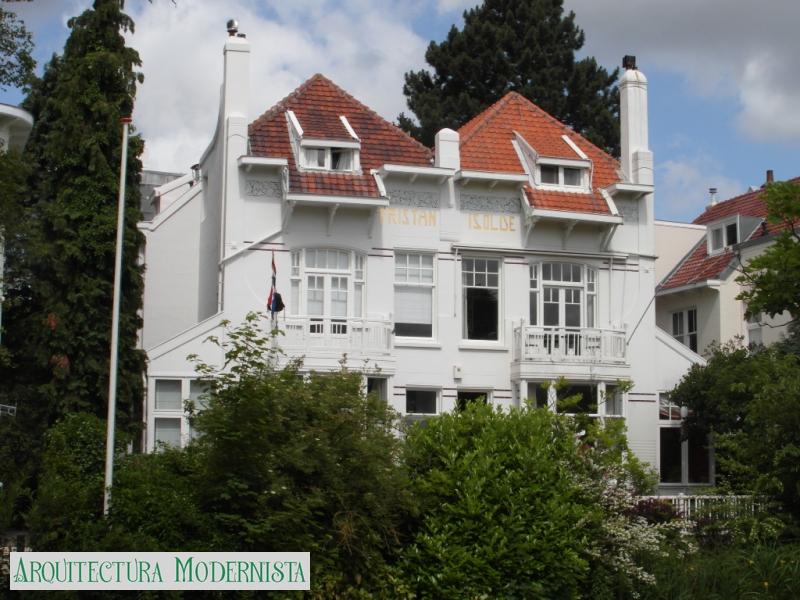 Villa Tristan i Isolda (Foto: Ron Conijn, 2012) Villa Tristan i Isolda