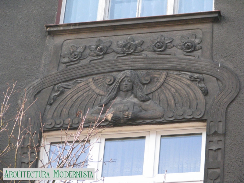 (Foto: Marek Demidowicz; http://www.muzeumsecesji.pl/, 2010)