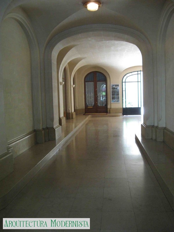 (Foto: http://paris1900.blogspot.com, 2008)