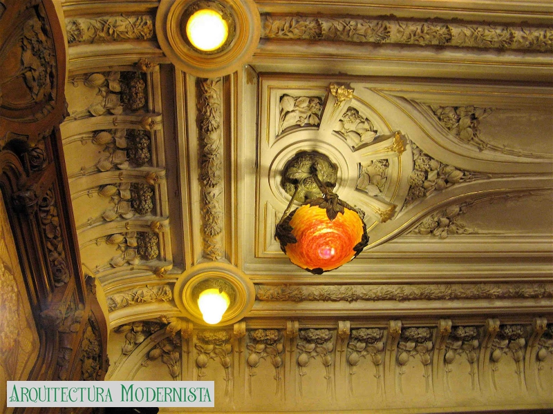 (Foto: http://paris1900.blogspot.com, 2011)