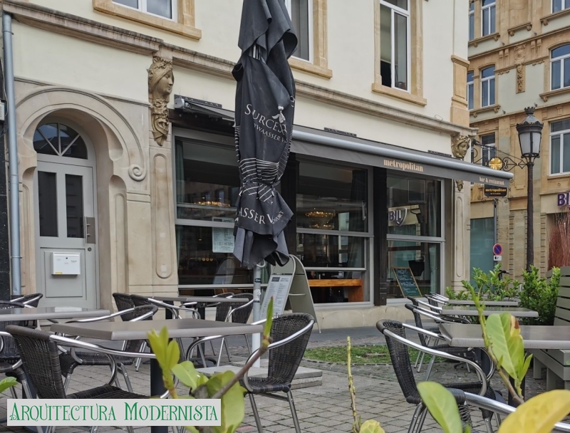 (Foto: Metropolitan Bar and Restaurant, 2020)