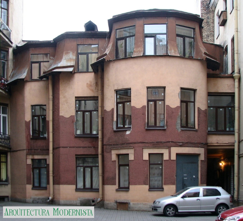 (Foto: snegir; https://www.citywalls.ru/house9893.html, 2009)