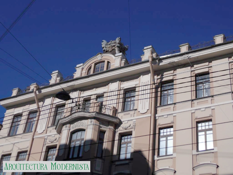 (Foto: https://www.citywalls.ru/house12967.html)