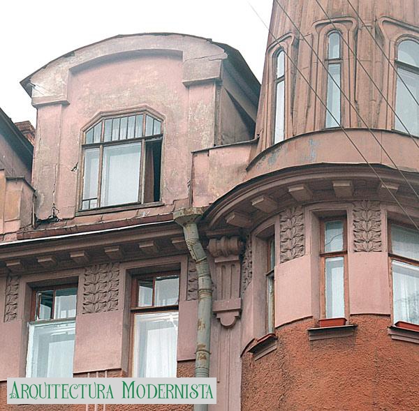 (Foto: https://www.citywalls.ru/house1304.html)