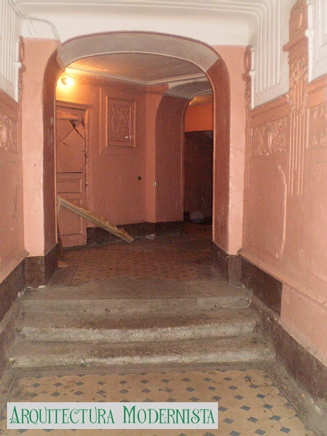 (Foto: https://www.citywalls.ru/house1304.html)