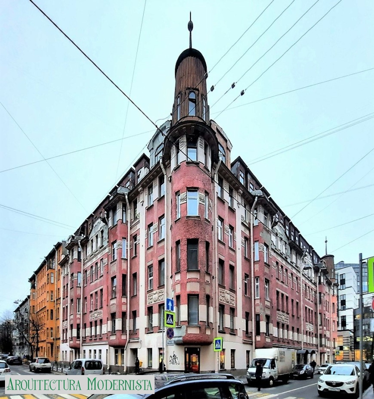 (Foto: люблюпитер; https://www.citywalls.ru/house1304.html, 2023)