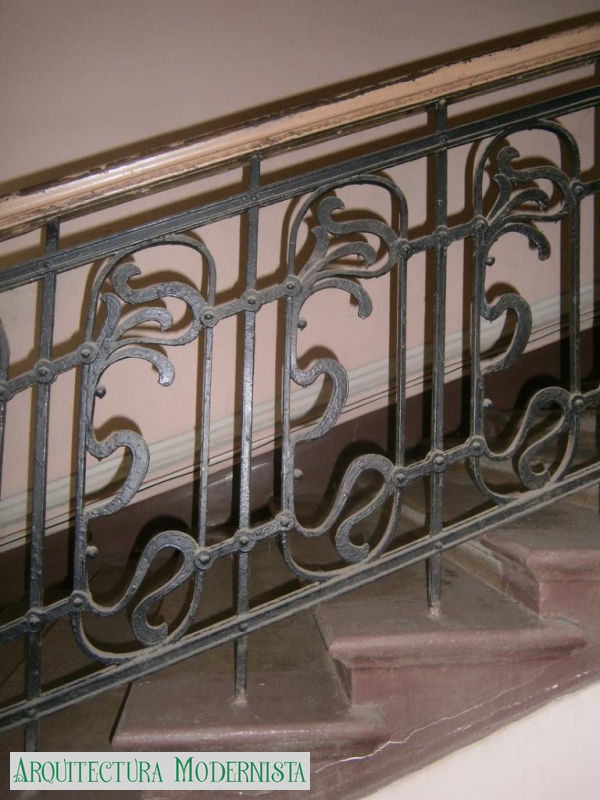 (Foto: https://www.citywalls.ru/house3705.html)