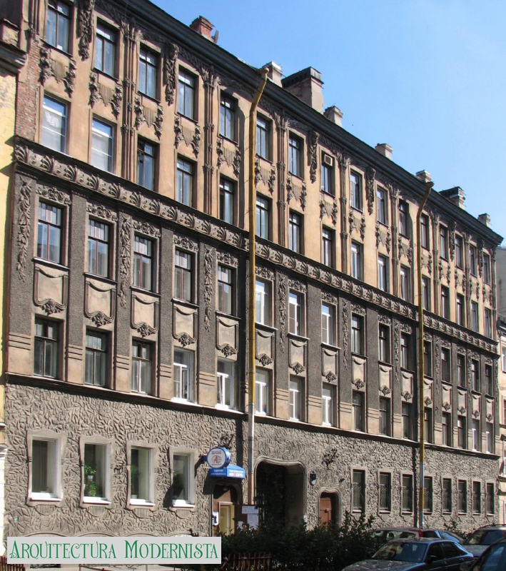 (Foto: https://www.citywalls.ru/house8296.html)