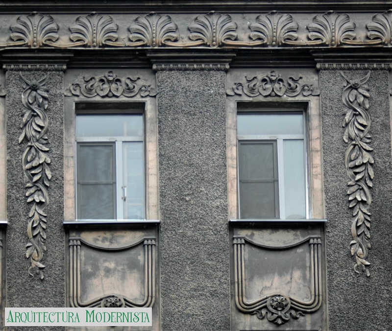 (Foto: https://www.citywalls.ru/house8296.html)