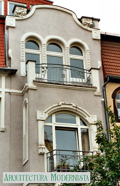 Leerbach 105 -Frankfurt-