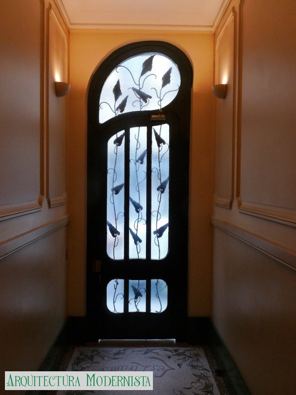 (Foto: https://isartnouveau.blogspot.com, 2019)