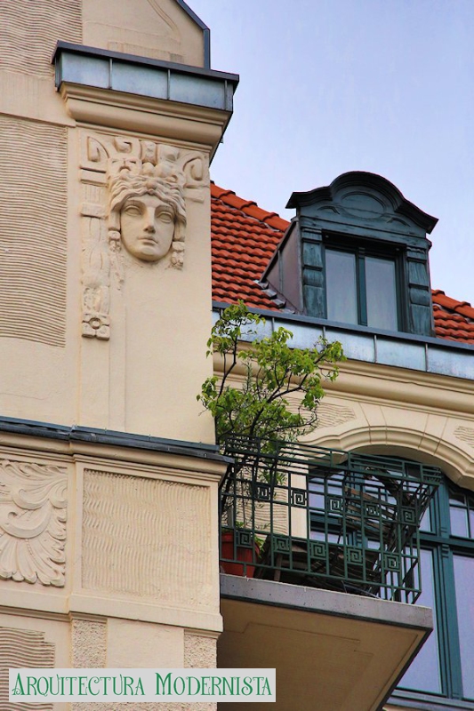 (Foto: https://isartnouveau.blogspot.com, 2018)