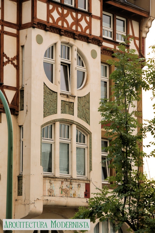 (Foto: https://isartnouveau.blogspot.com, 2018)