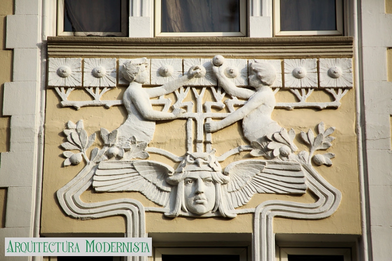(Foto: https://isartnouveau.blogspot.com, 2018)