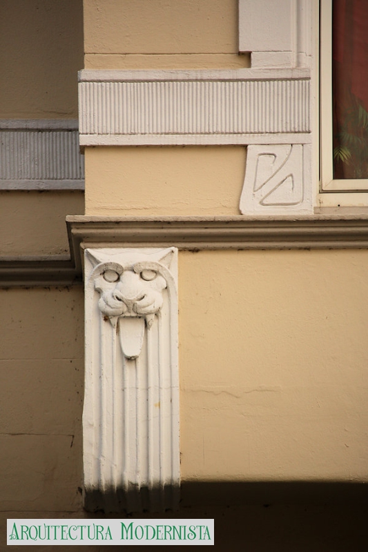 (Foto: https://isartnouveau.blogspot.com, 2018)