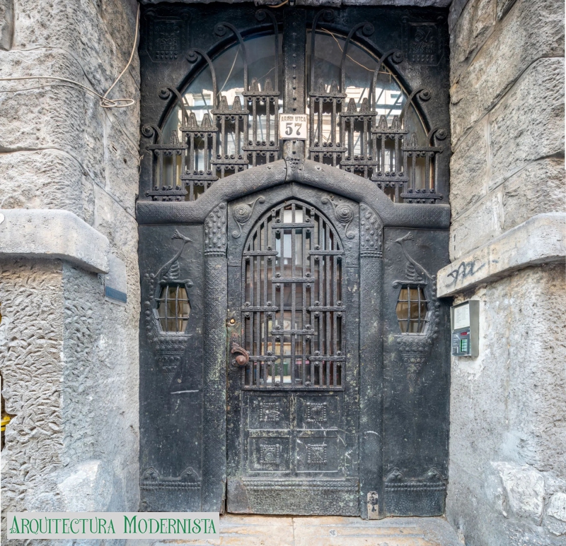 (Foto: Buildings Tell Tales, 2024)