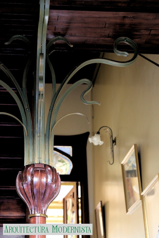 (Foto: https://isartnouveau.blogspot.com, 2015)