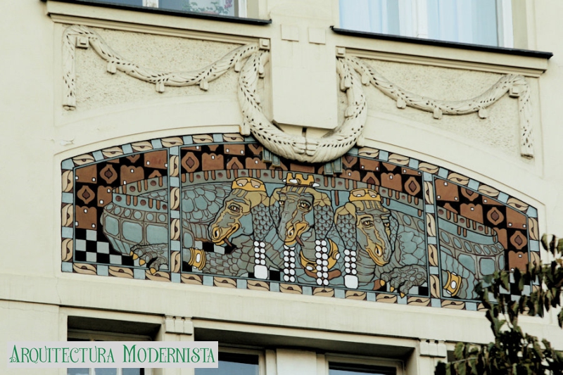 (Foto: https://isartnouveau.blogspot.com, 2011)